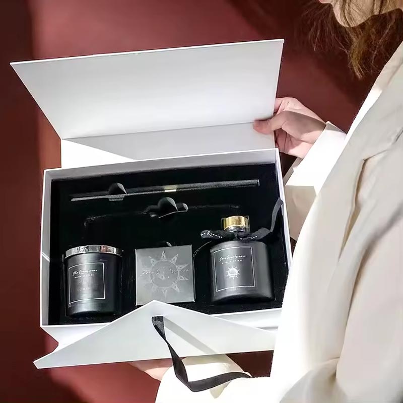 Elegant Perfume Gift Box Packaging.jpg